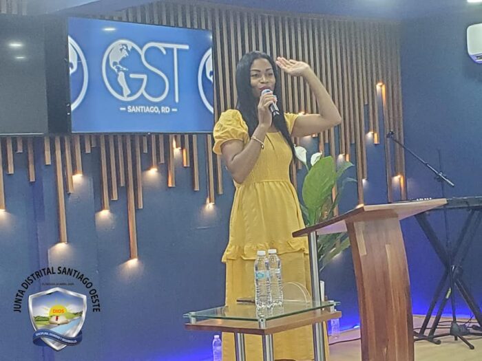 Inauguración de la Iglesia Gestión que Sana la Tierra (GST) en Santiago Oeste